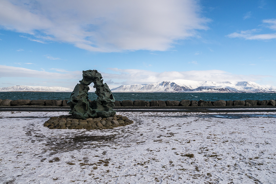 Islandsvardan Sculpture, Iceland
